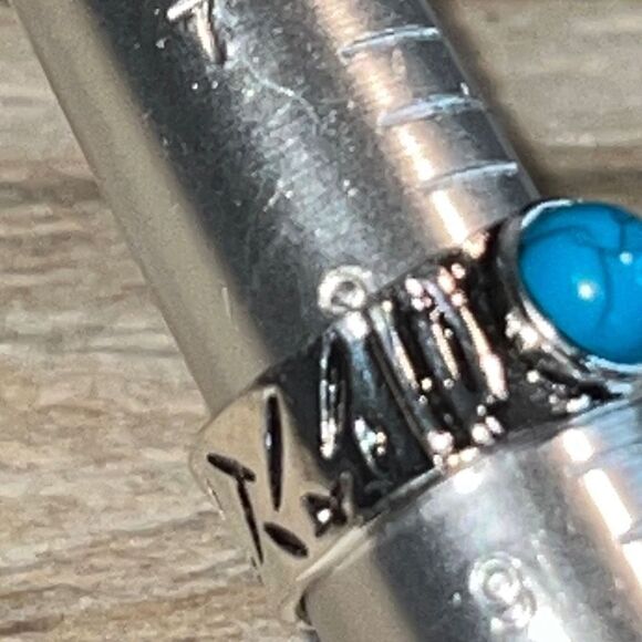 Turquoise On Etched Band Stamped 925 Silver Ring Size 8.25 - Picture 5 of 6